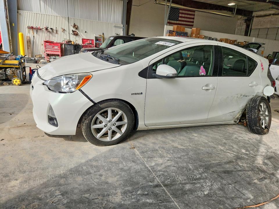 Auction sale of the 2012 Toyota Prius C, vin: JTDKDTB39C1015116, lot number: 68708416