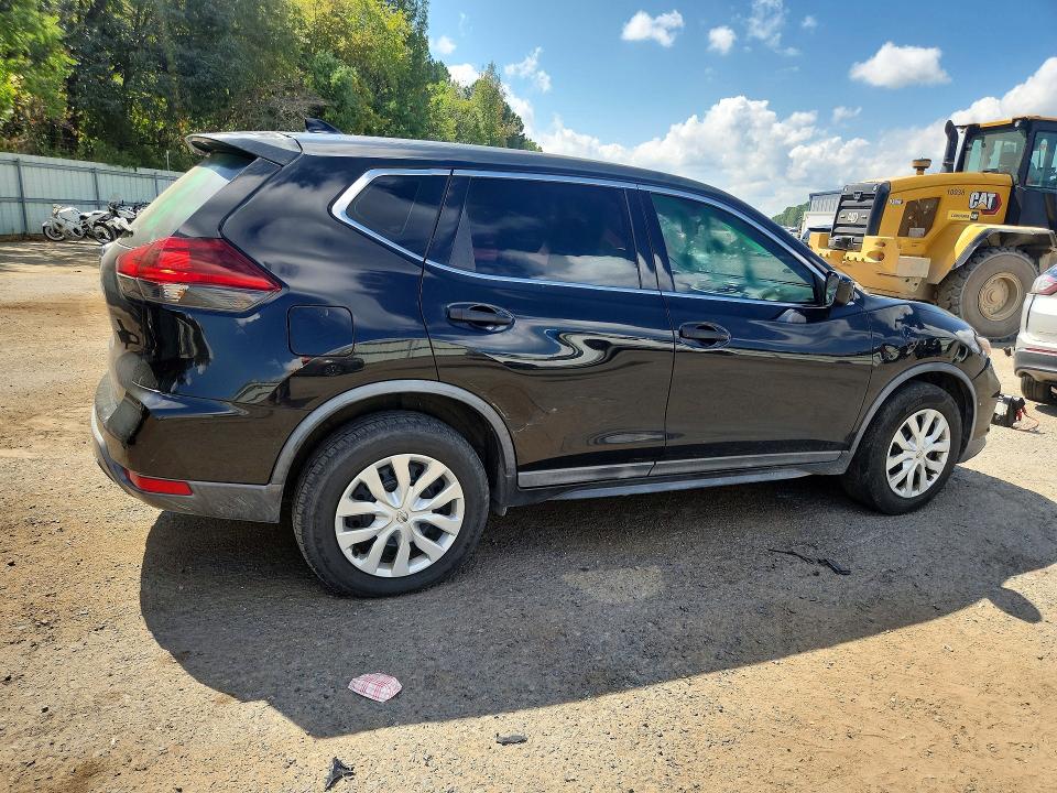 67671206 :رقم المزاد ، KNMAT2MT8JP555802 vin ، 2018 Nissan Rogue مزاد بيع