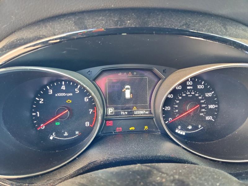 71235876 :رقم المزاد ، KNDMC5C17G6100713 vin ، 2016 Kia Sedona مزاد بيع