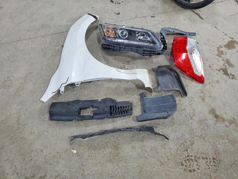 2013 Honda Accord მანქანა იყიდება აუქციონზე, vin: 1HGCR2F84DA120204, აუქციონის ნომერი: 68189086