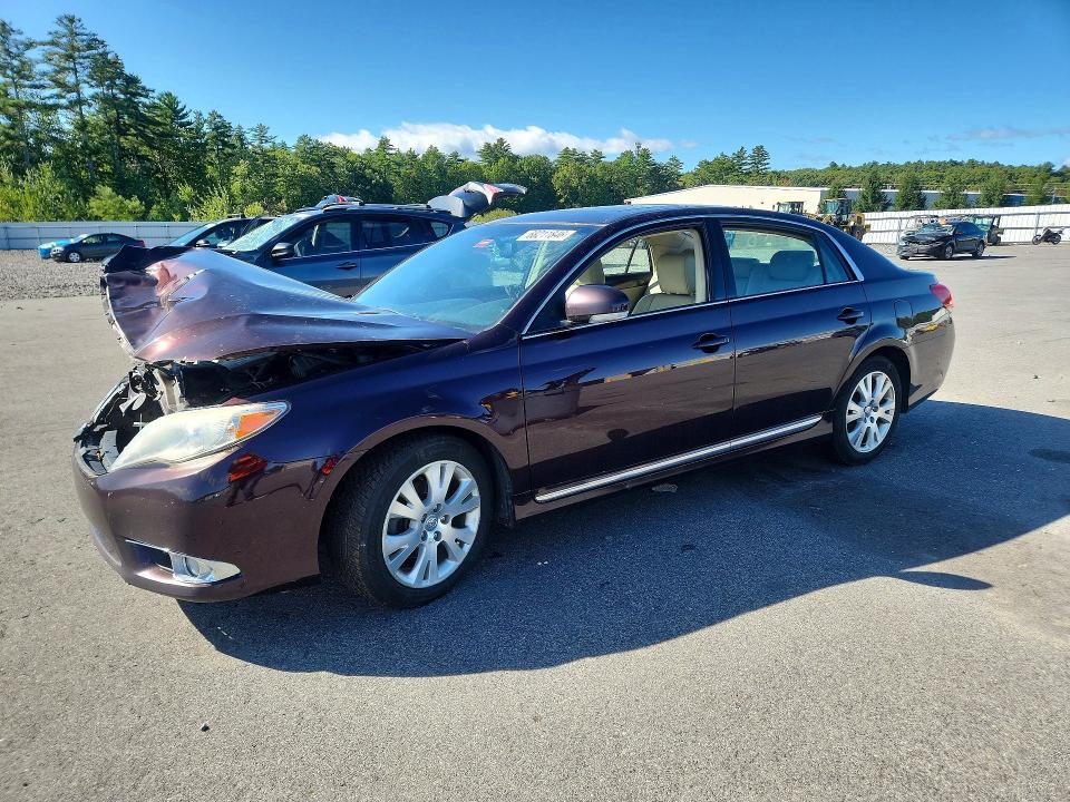 68211846 :رقم المزاد ، 4T1BK3DB5BU392271 vin ، 2011 Toyota Avalon مزاد بيع