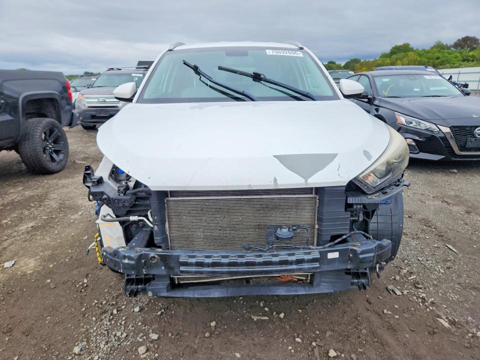 2017 Hyundai Tucson მანქანა იყიდება აუქციონზე, vin: KM8J3CA43HU423864, აუქციონის ნომერი: 70692696