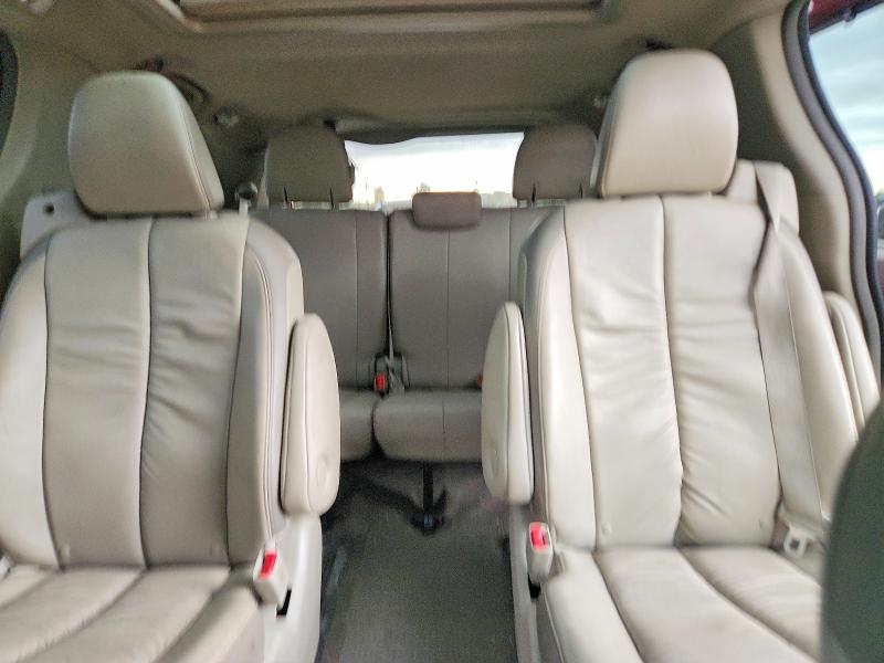 Aukcja sprzedaży 2011 Toyota Sienna, vin: 5TDDK3DC6BS025003, numer aukcji: 67715936