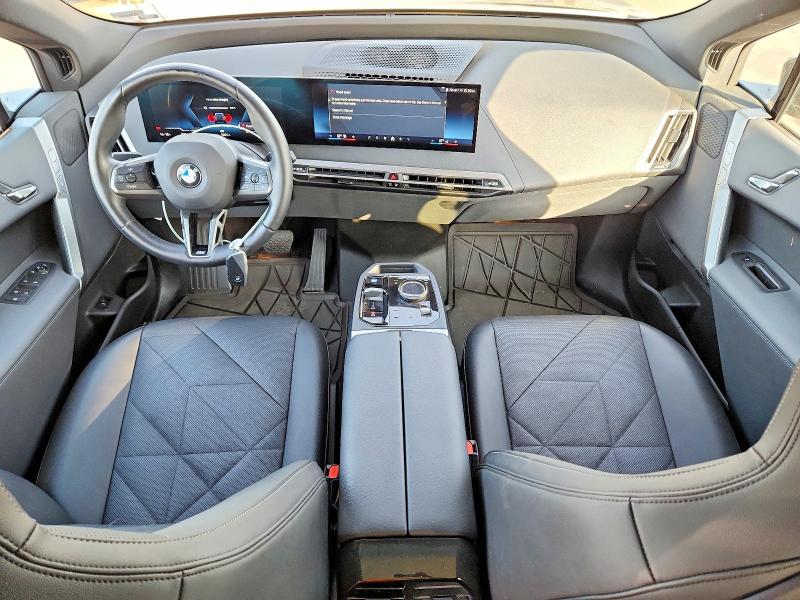 70697716 :رقم المزاد ، WB523CF00SCU20010 vin ، 2025 Bmw Ix مزاد بيع