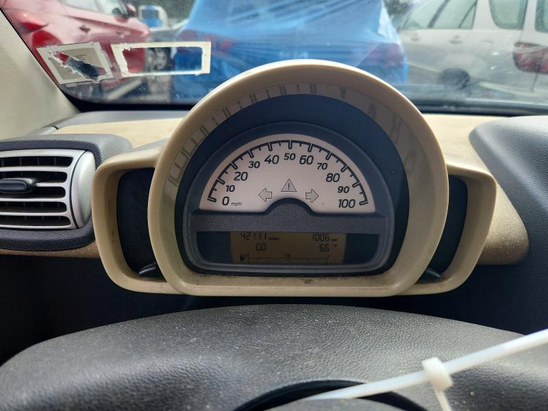 2009 Smart Fortwo მანქანა იყიდება აუქციონზე, vin: WMEEJ31X09K209502, აუქციონის ნომერი: 64312356