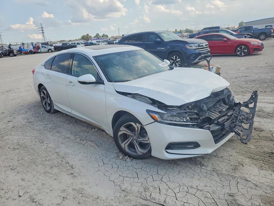 Aukcja sprzedaży 2018 Honda Accord, vin: 1HGCV1F59JA188571, numer aukcji: 69694246