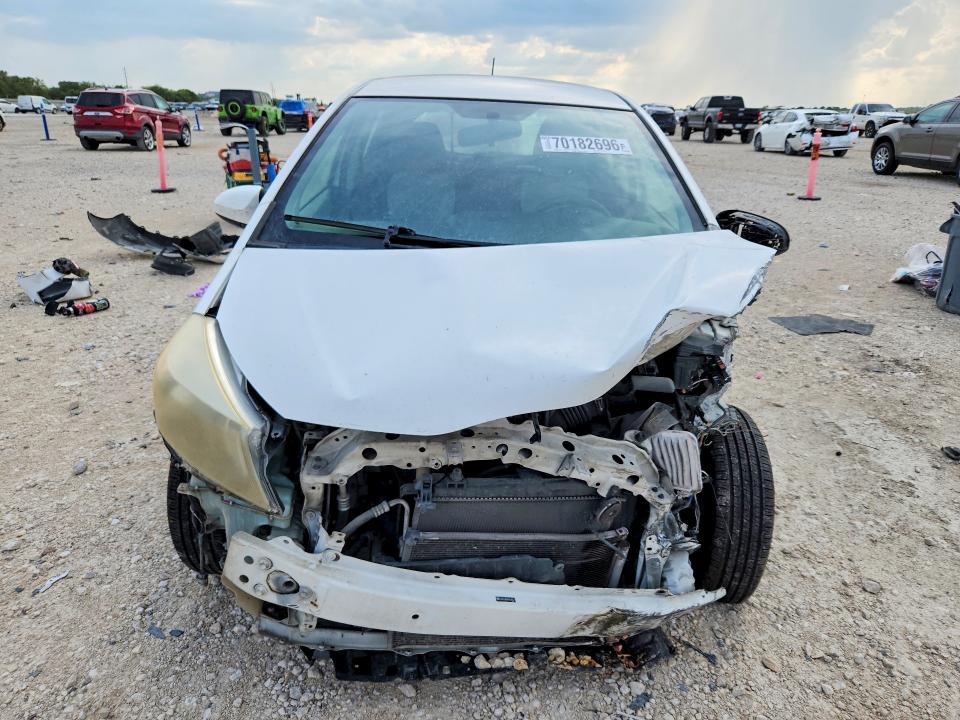 Продажа на аукционе авто 2012 Toyota Yaris, vin: JTDKTUD38CD538521, номер лота: 70182696