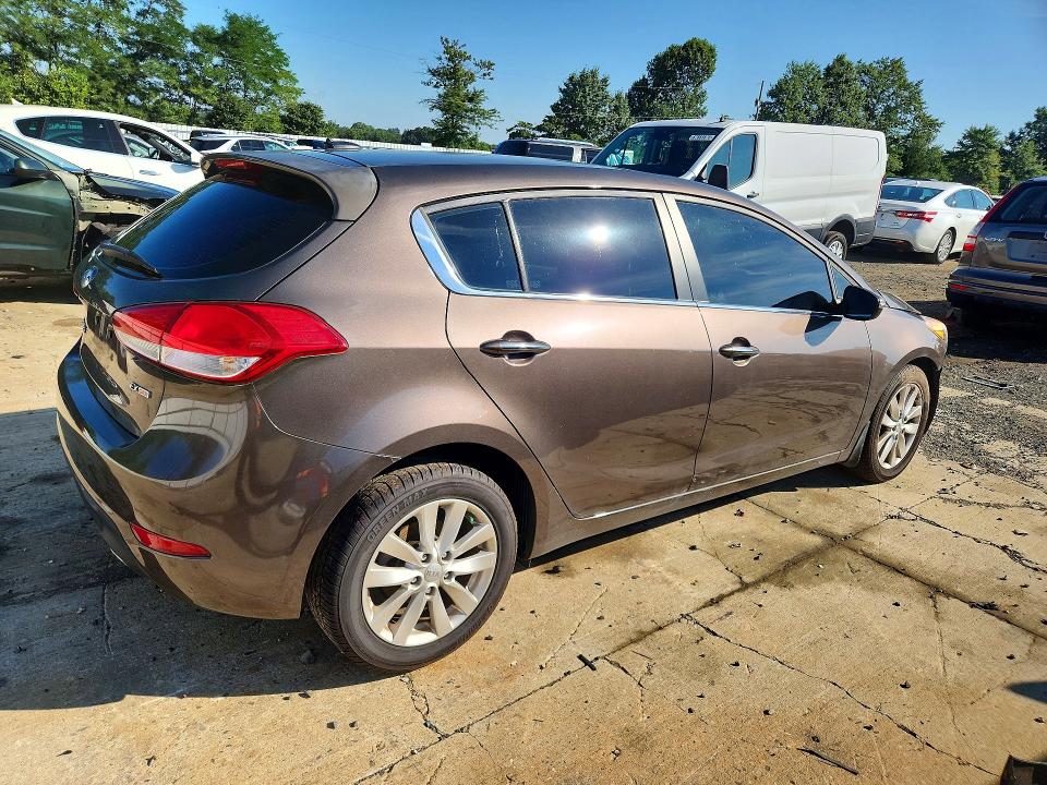 67684376 :رقم المزاد ، KNAFX5A89E5246138 vin ، 2014 Kia Forte مزاد بيع