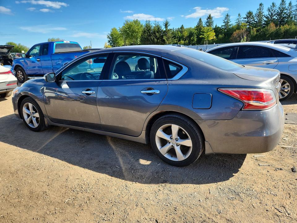 Продажа на аукционе авто 2015 Nissan Altima, vin: 1N4AL3AP0FN365773, номер лота: 69603666