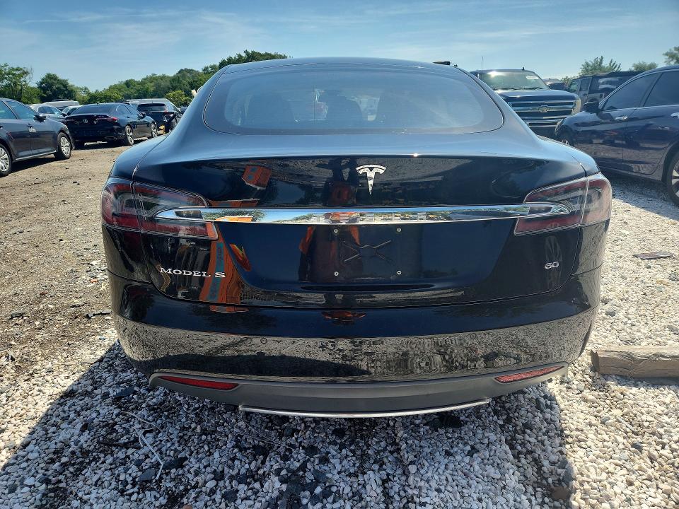 Aukcja sprzedaży 2014 Tesla Model S, vin: 5YJSA1S16EFP62131, numer aukcji: 65927786