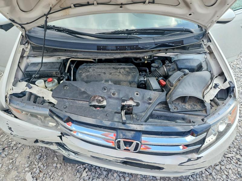 69245186 :رقم المزاد ، 5FNRL5H96FB026384 vin ، 2015 Honda Odyssey مزاد بيع