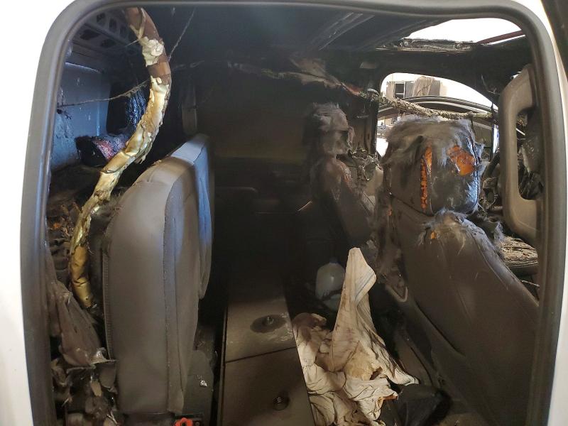 66009106 :رقم المزاد ، 1GC4YVEY7MF221751 vin ، 2021 Chevrolet Silverado مزاد بيع