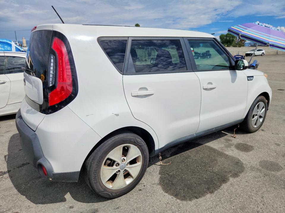 66797546 :رقم المزاد ، KNDJN2A21F7186620 vin ، 2015 Kia Soul مزاد بيع