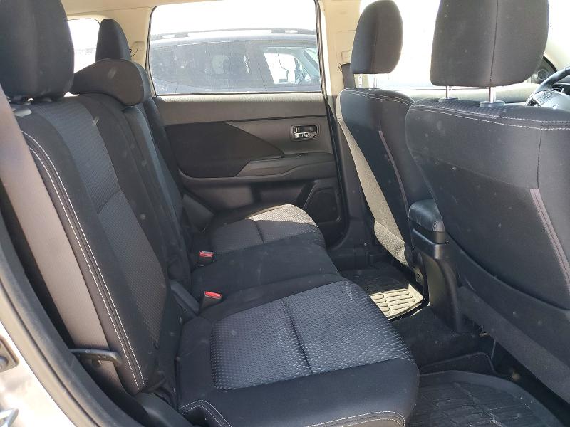67213686 :رقم المزاد ، JA4AD3A3XHZ036637 vin ، 2017 Mitsubishi Outlander مزاد بيع