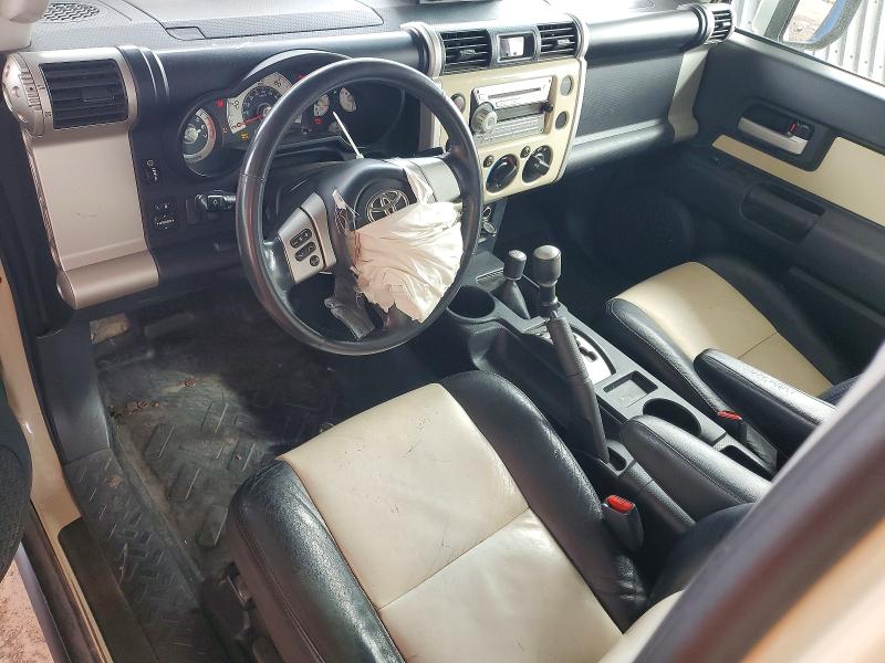 69040336 :رقم المزاد ، JTEBU11F080107028 vin ، 2008 Toyota Fj Cruiser مزاد بيع