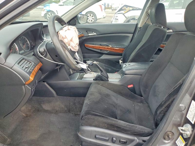 69082496 :رقم المزاد ، 1HGCP2F72BA053080 vin ، 2011 Honda Accord مزاد بيع