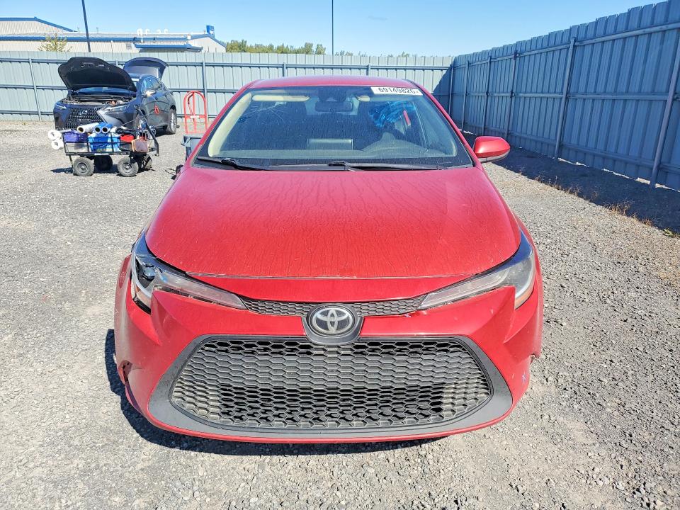 69149826 :رقم المزاد ، 5YFBPMBE0MP149900 vin ، 2021 Toyota Corolla مزاد بيع