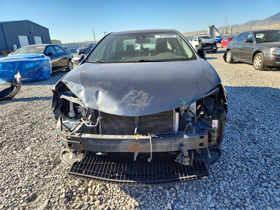67658226 :رقم المزاد ، 2T1BURHEXHC888078 vin ، 2017 Toyota Corolla مزاد بيع