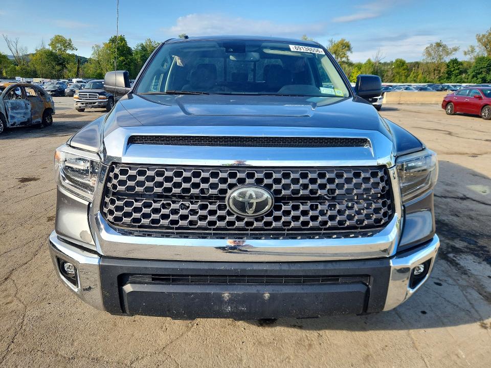 Auction sale of the 2018 Toyota Tundra, vin: 5TFUY5F14JX685491, lot number: 69138656