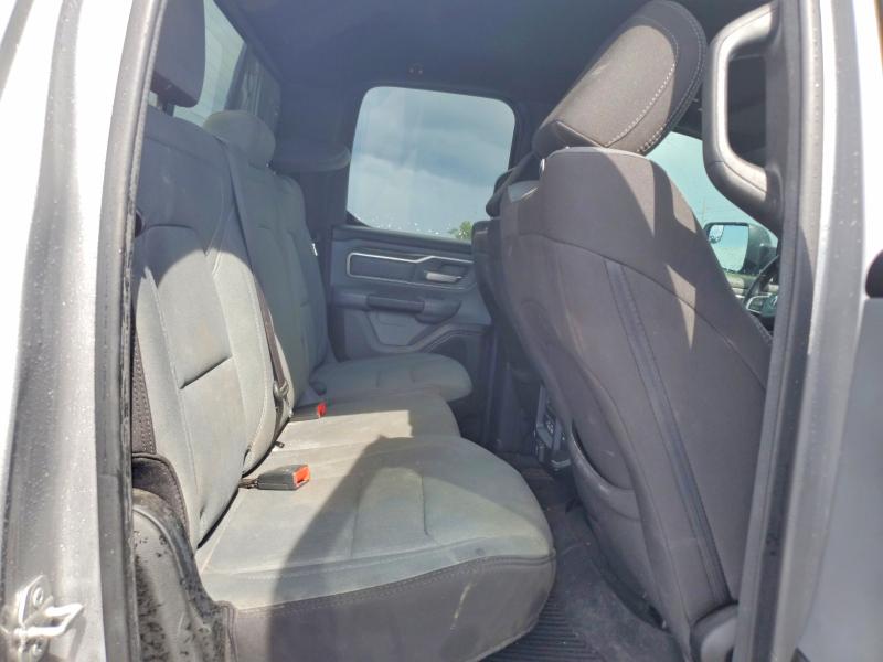 Продажа на аукционе авто 2022 Ram 1500, vin: 1C6RREBG8NN451666, номер лота: 68044596