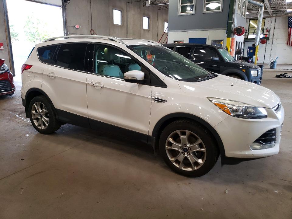 70949096 :رقم المزاد ، 1FMCU0J97EUA62697 vin ، 2014 Ford Escape مزاد بيع