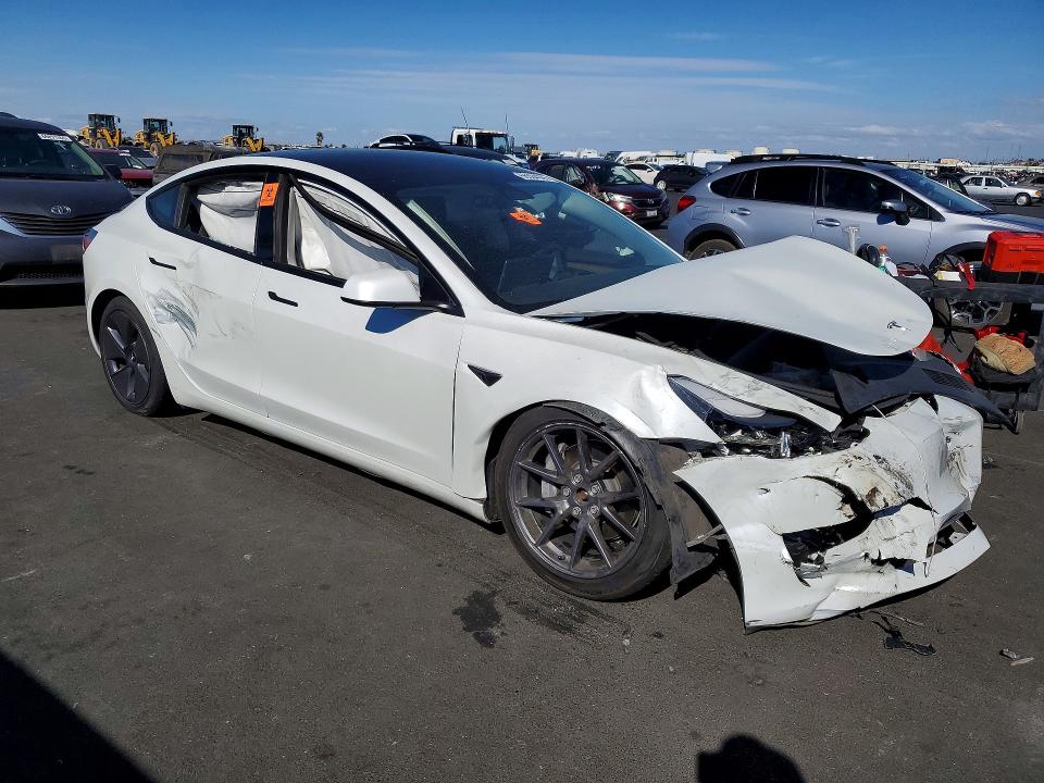 Продажа на аукционе авто 2023 Tesla Model 3, vin: 5YJ3E1EB2PF608645, номер лота: 66504006