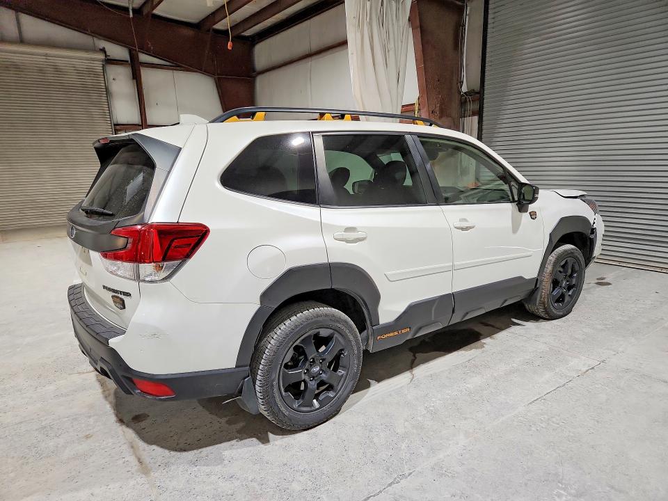 69748026 :رقم المزاد ، JF2SKAMC1NH499284 vin ، 2022 Subaru Forester مزاد بيع