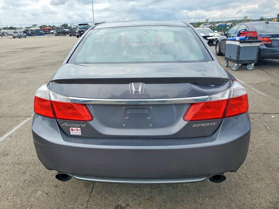 68635106 :رقم المزاد ، 1HGCR2F57DA160654 vin ، 2013 Honda Accord مزاد بيع