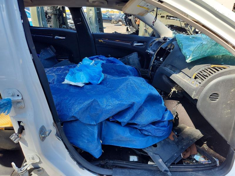 Продажа на аукционе авто 2016 Chrysler 300c, vin: 2C3CCAEG8GH342774, номер лота: 68190356