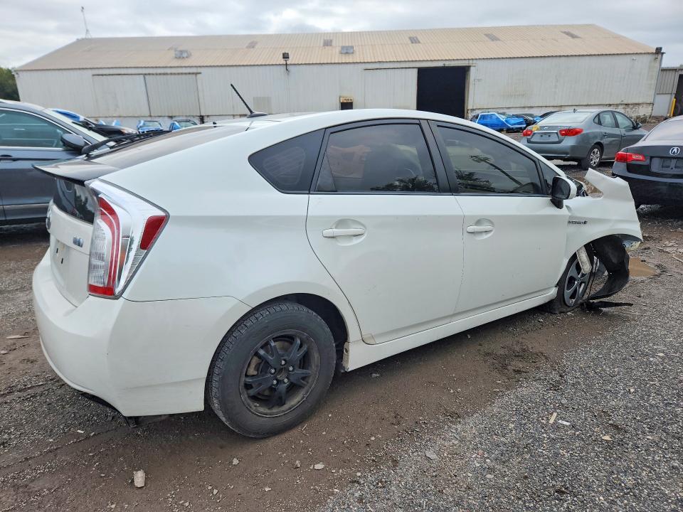 Продажа на аукционе авто 2015 Toyota Prius, vin: JTDKN3DU8F0424382, номер лота: 70665626