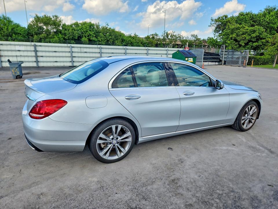 Продажа на аукционе авто 2017 Mercedes-benz C, vin: 55SWF4JBXHU206535, номер лота: 70060966