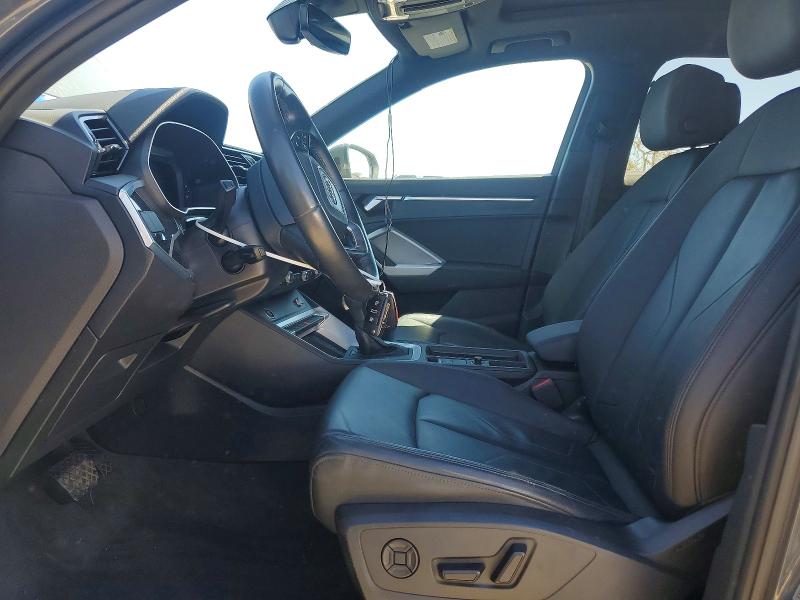 68168396 :رقم المزاد ، WA1AUCF36M1120536 vin ، 2021 Audi Q3 مزاد بيع