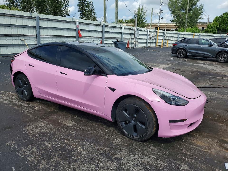 2021 Tesla Model 3 მანქანა იყიდება აუქციონზე, vin: 5YJ3E1EA8MF093220, აუქციონის ნომერი: 69546066