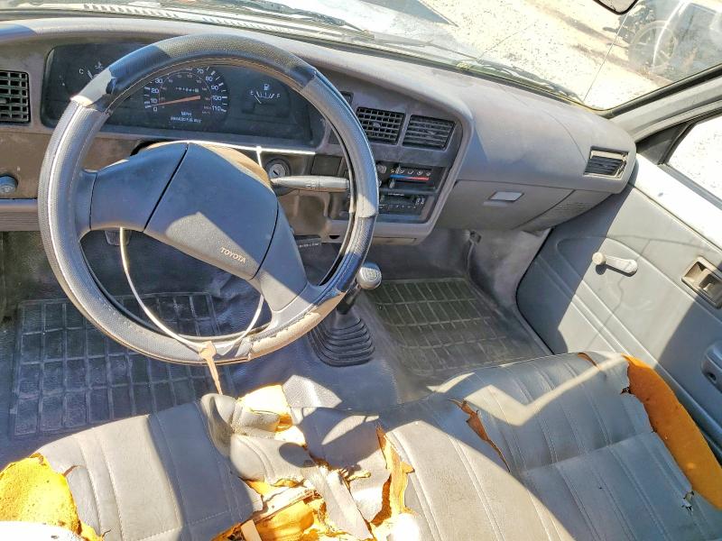 1991 Toyota Pickup მანქანა იყიდება აუქციონზე, vin: JT4RN81A9M0076983, აუქციონის ნომერი: 70664476
