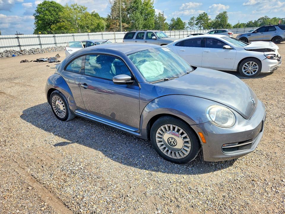 69248466 :رقم المزاد ، 3VWJ07AT5GM613323 vin ، 2016 Volkswagen Beetle مزاد بيع
