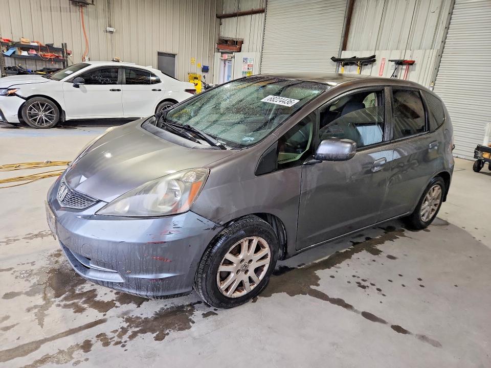 Продажа на аукционе авто 2013 Honda Fit, vin: JHMGE8H38DC034400, номер лота: 68224436