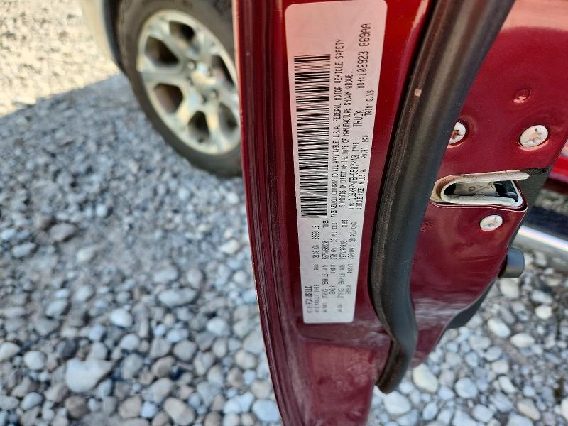 68058106 :رقم المزاد ، 1C6RR7NT8HS587743 vin ، 2017 Ram 1500 مزاد بيع