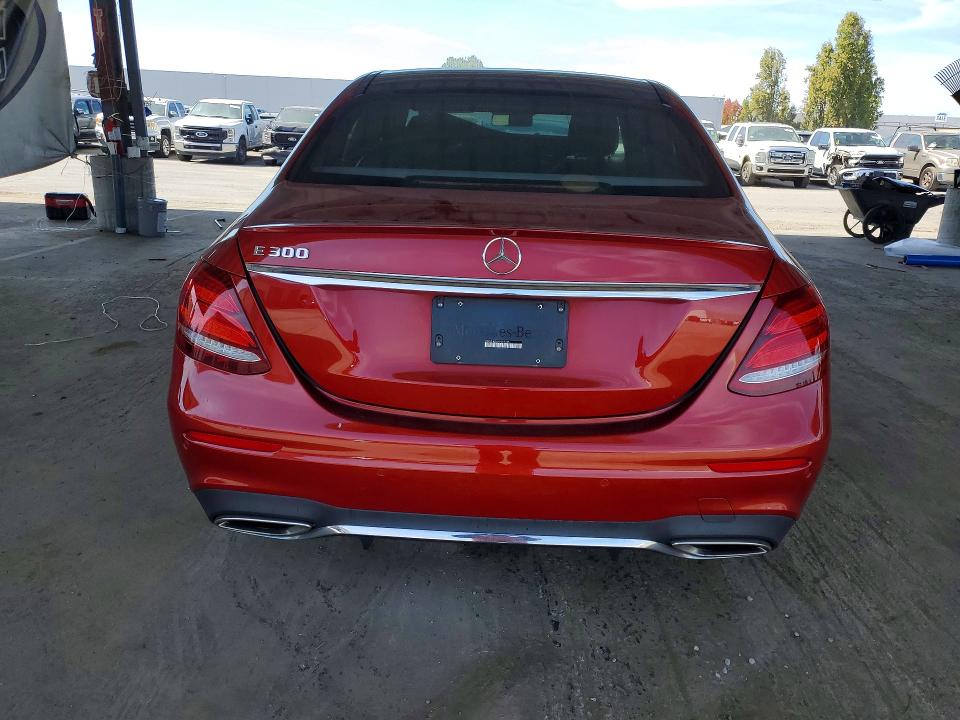 Продажа на аукционе авто 2017 Mercedes-benz E, vin: WDDZF4JB8HA067745, номер лота: 69897546