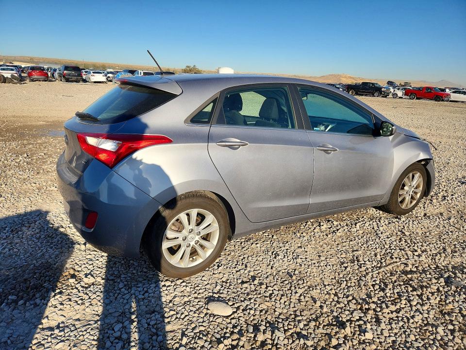 70006406 :رقم المزاد ، KMHD35LHXFU238202 vin ، 2015 Hyundai Elantra Gt مزاد بيع