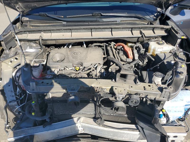 69815896 :رقم المزاد ، 5TDGBRCH6MS524173 vin ، 2021 Toyota Highlander مزاد بيع