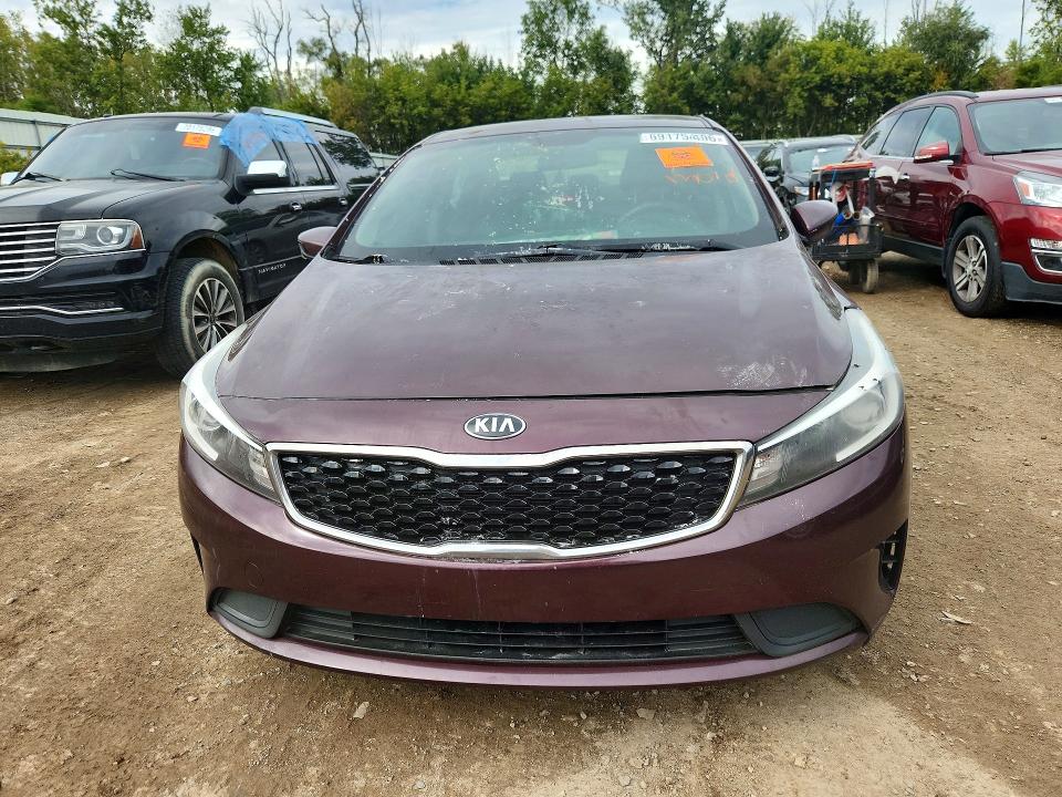 69175496 :رقم المزاد ، 3KPFK4A70HE119452 vin ، 2017 Kia Forte مزاد بيع
