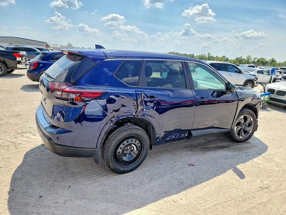 70464636 :رقم المزاد ، 5N1BT3BA3TC724156 vin ، 2026 Nissan Rogue مزاد بيع