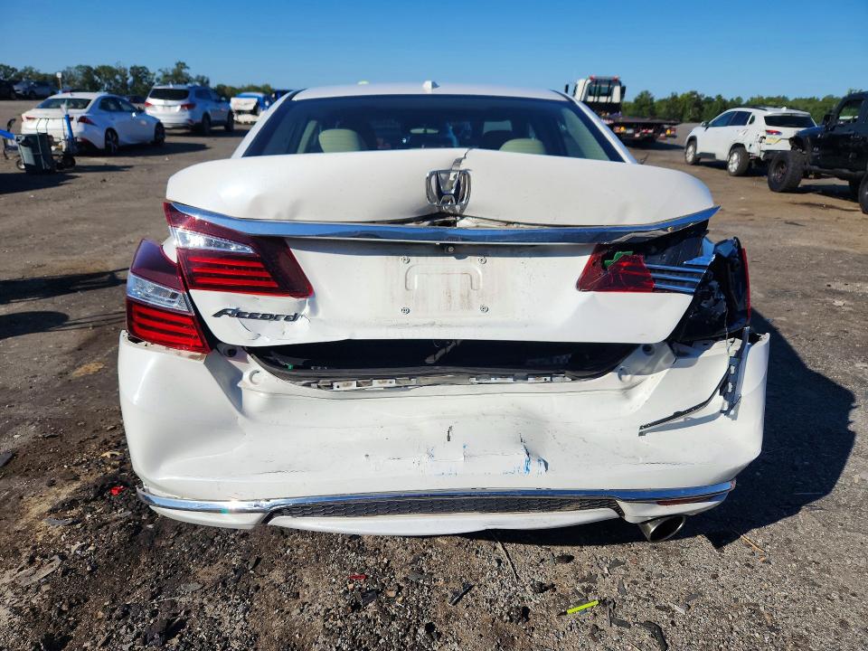 Продажа на аукционе авто 2017 Honda Accord, vin: 1HGCR2F84HA069521, номер лота: 68966206