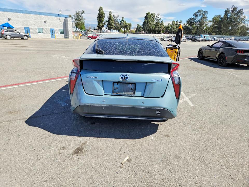 Продаж на аукціоні авто 2017 Toyota Prius, vin: JTDKBRFUXH3043434, номер лоту: 70090056
