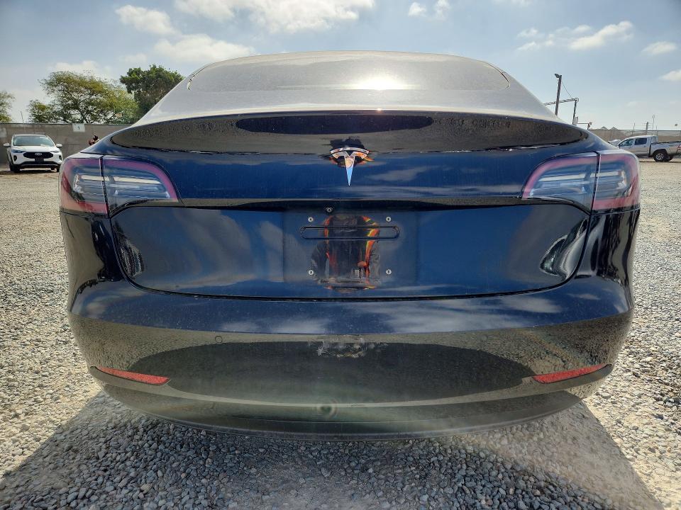 Продаж на аукціоні авто 2018 Tesla Model 3, vin: 5YJ3E1EA8JF071214, номер лоту: 68969666