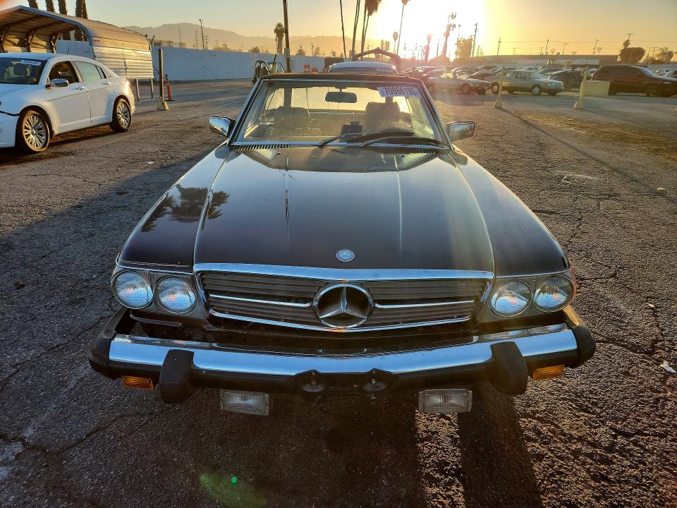 Продажа на аукционе авто 1980 Mercedes-benz Sl, vin: 10704412061390, номер лота: 70866186