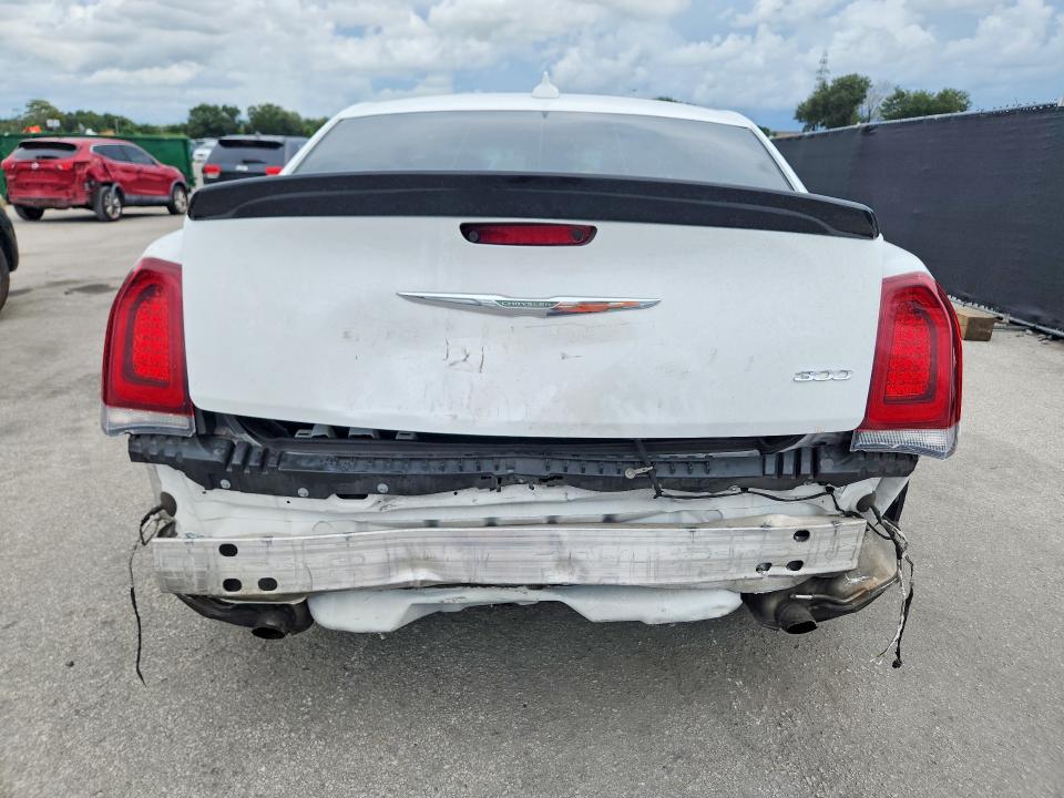 Aukcja sprzedaży 2019 Chrysler 300, vin: 2C3CCAAG1KH729049, numer aukcji: 70052436
