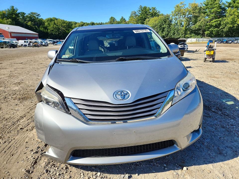 Aukcja sprzedaży 2015 Toyota Sienna, vin: 5TDDK3DCXFS105345, numer aukcji: 68019776