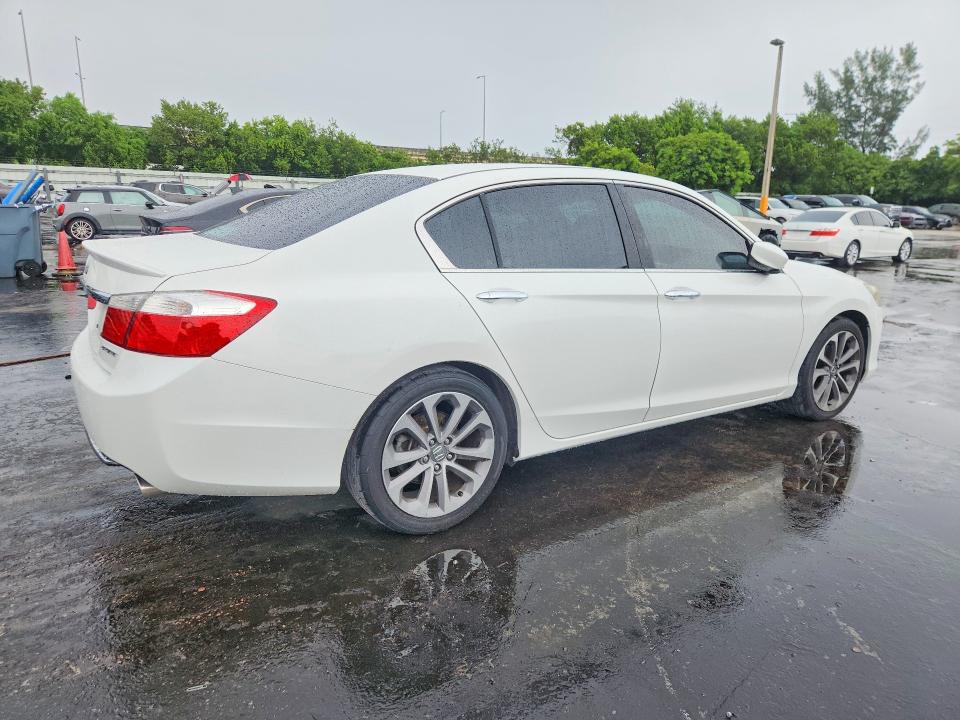 2013 Honda Accord მანქანა იყიდება აუქციონზე, vin: 1HGCR2F56DA113907, აუქციონის ნომერი: 70956606
