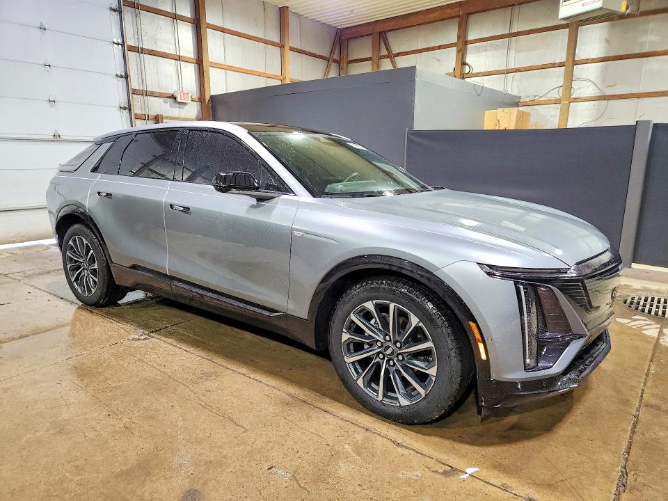 Продажа на аукционе авто 2025 Cadillac Lyriq, vin: 1GYKPURL2SZ315478, номер лота: 70777336